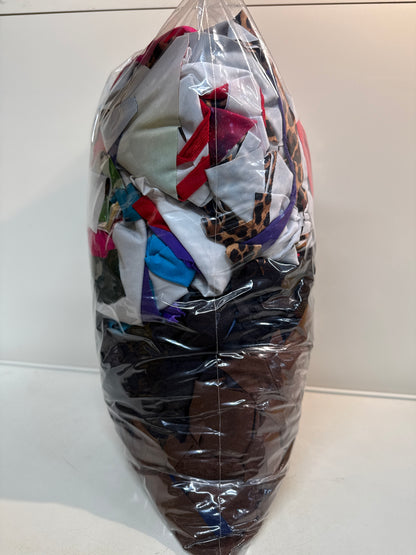 Mixed bag of material fabric off cuts Ref 06 Material