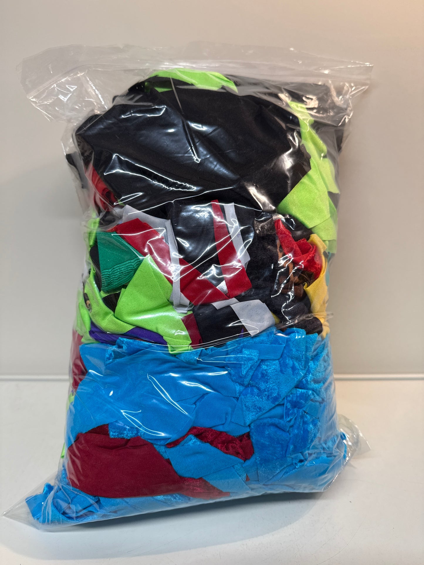 Mixed bag of material fabric off cuts Ref 02 Material