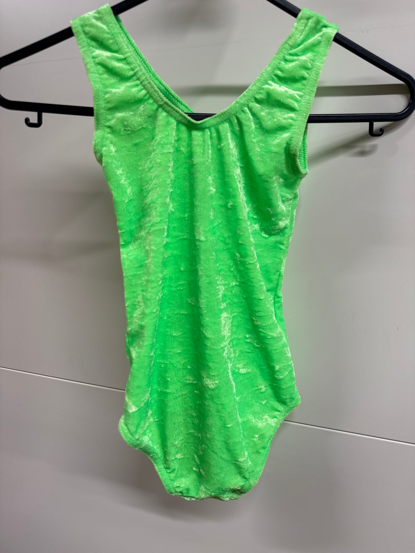 Flo green Dance gymnastics leotard age 5 Ref 13