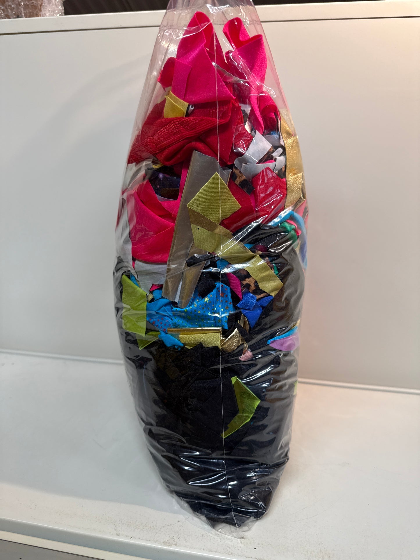 Mixed bag of material fabric off cuts Ref 05 Material